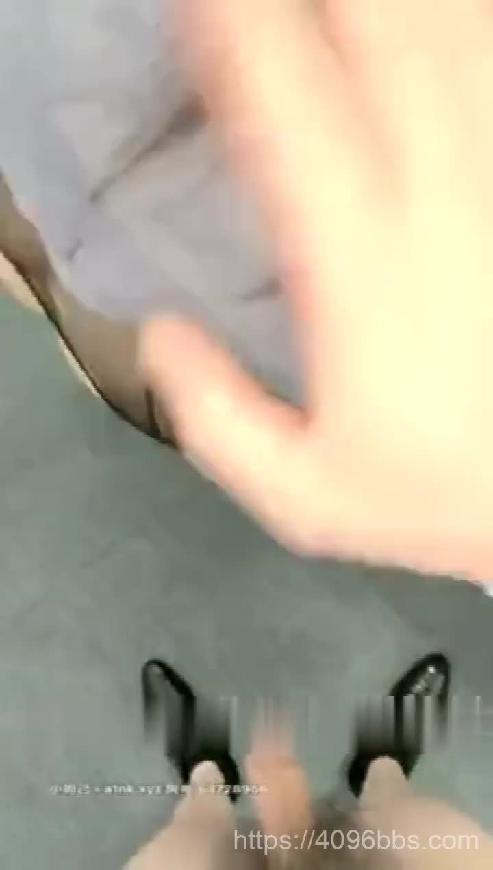 【精品分享】小情侣办公室勾搭记～淫声浪语听得好不快活！