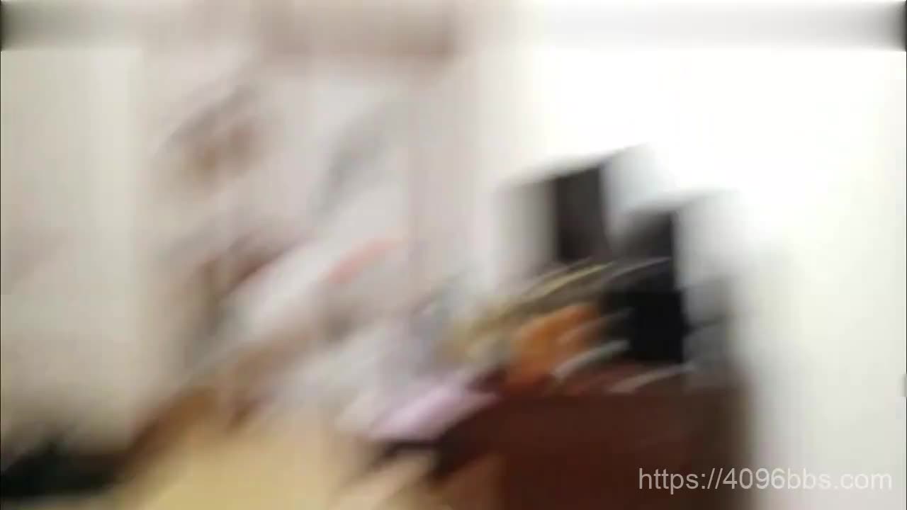 百度云泄密流出美女大学生和男友的日常啪啪啪道具直插骚逼表情很骚叫声浪