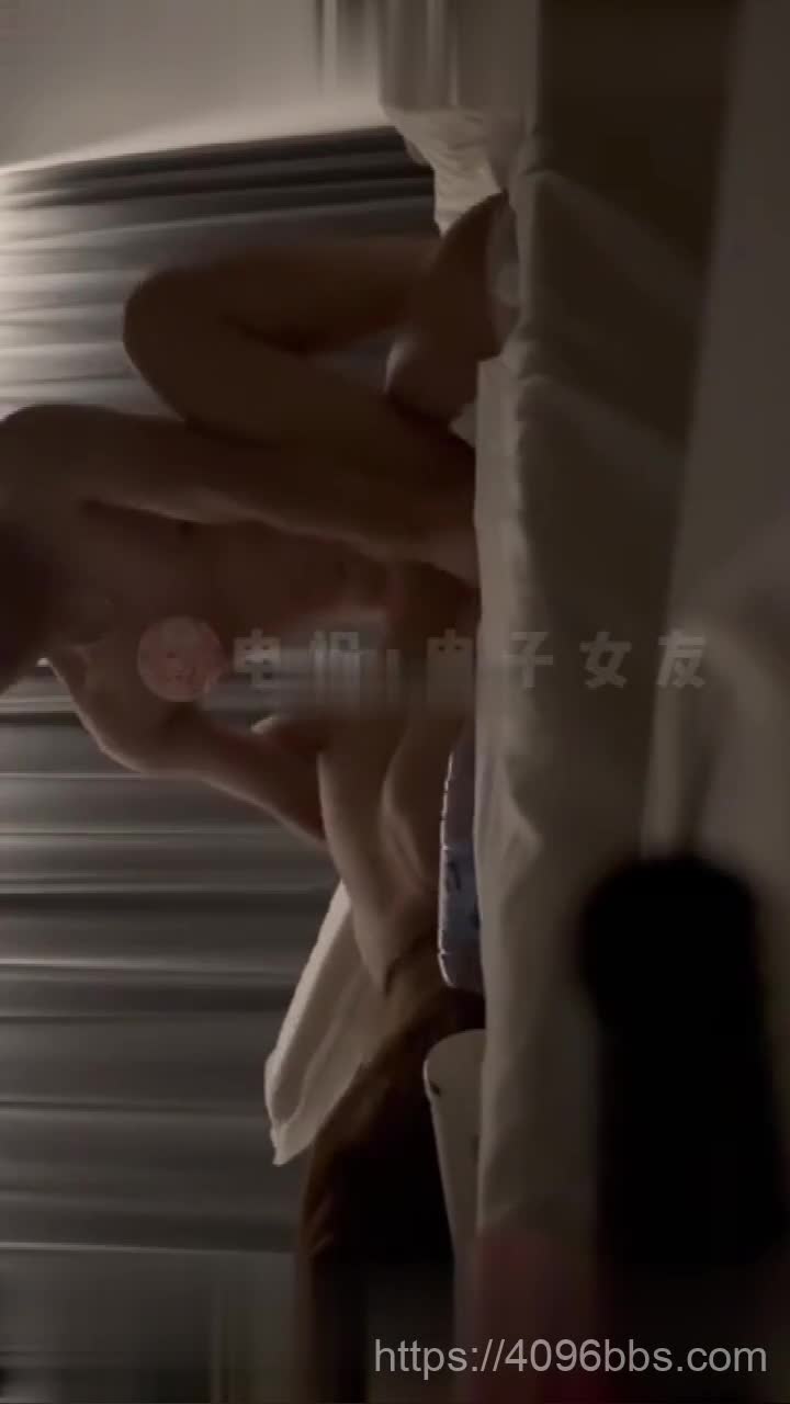 【今日精品】✅群P淫乱盛宴『小艺同学』✅一群极品颜值小骚货越看越带劲看起来挺文静床上骚出水淫声荡语终极梦想盛